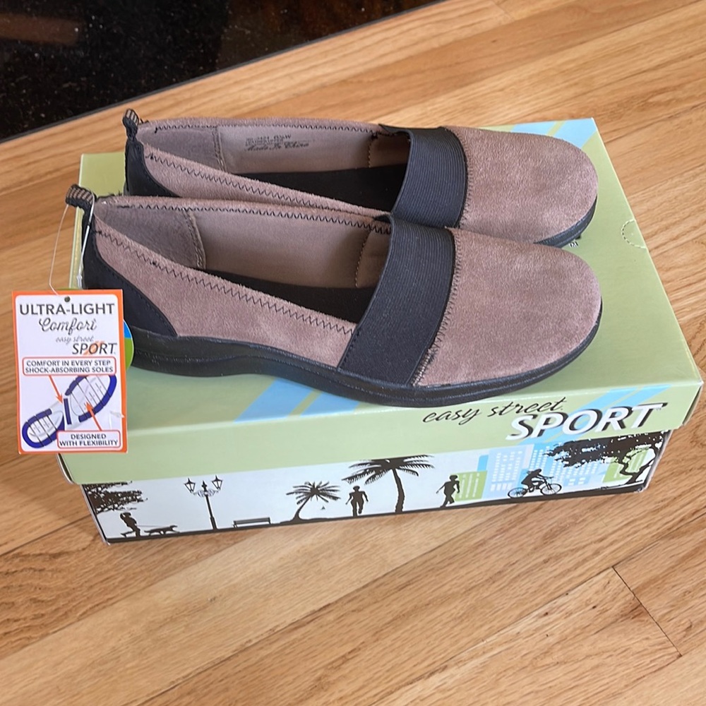 Easy street sport Shoes